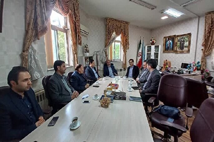 علم از حصار دانشگاه به سطح جامعه برده شود