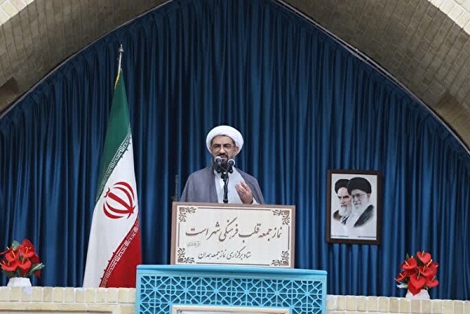 حل مشکلات مردم در دستان مسئولان است