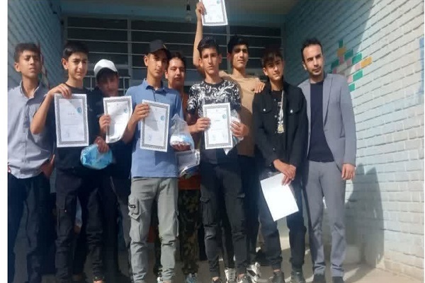 جذب دانش‌آموزان به کانون‌های قرآنی مساجد کرمانشاه 
