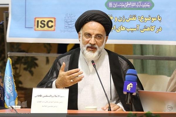 سید امیر رضا طاهایی، رئیس مجتمع آموزش عالی بنت الهدی