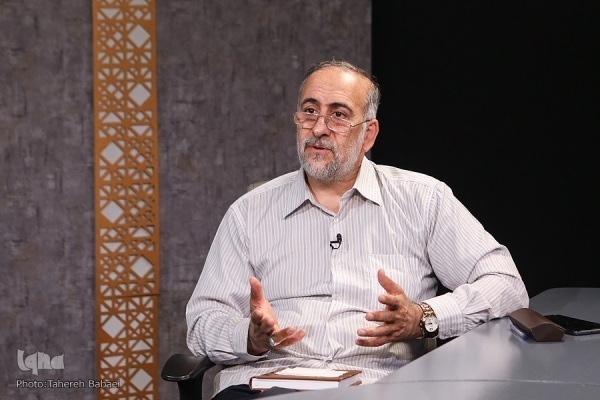 عباس تقویان
