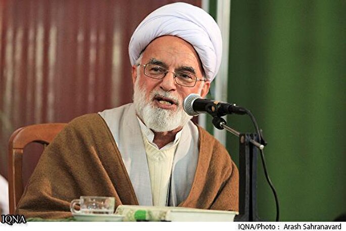 جمهوری اسلامی با دو بال ارتش و سپاه، قدرتمندتر از گذشته است