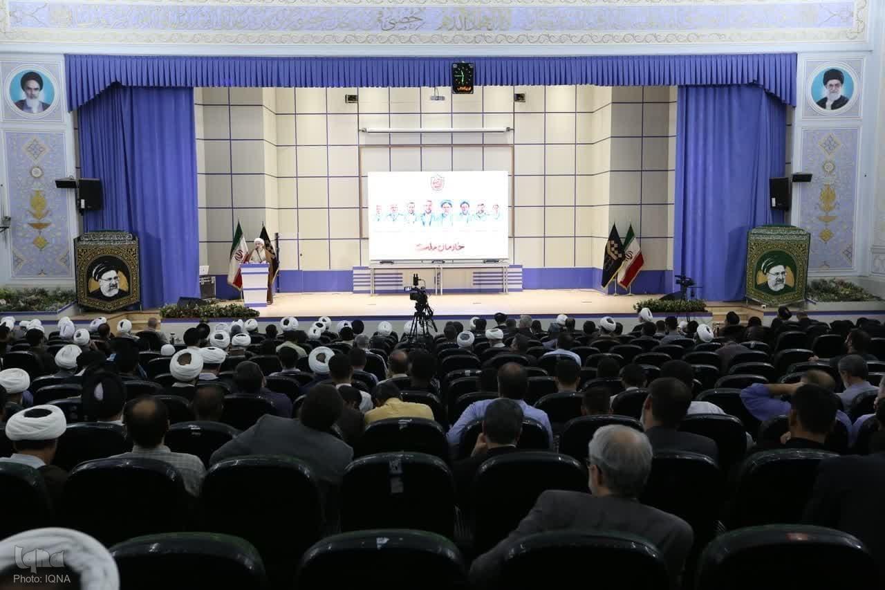 علی عباسی، رئیس جامعه المصطفی العالمیه