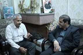 معاون استاندار یزد با پاسداران و جانبازان حادثه راسک دیدار کرد