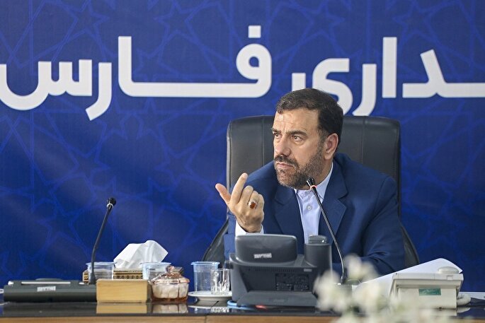 قصوری را در مسیر جذب سرمایه‌گذاری در فارس نمی‌پذیرم