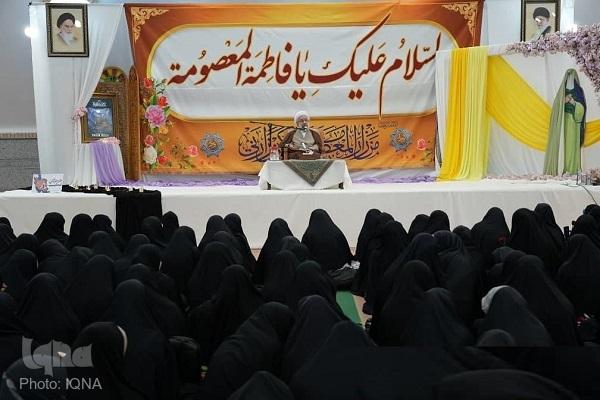علی عباسی، رئیس جامعه المصطفی العالمیه
