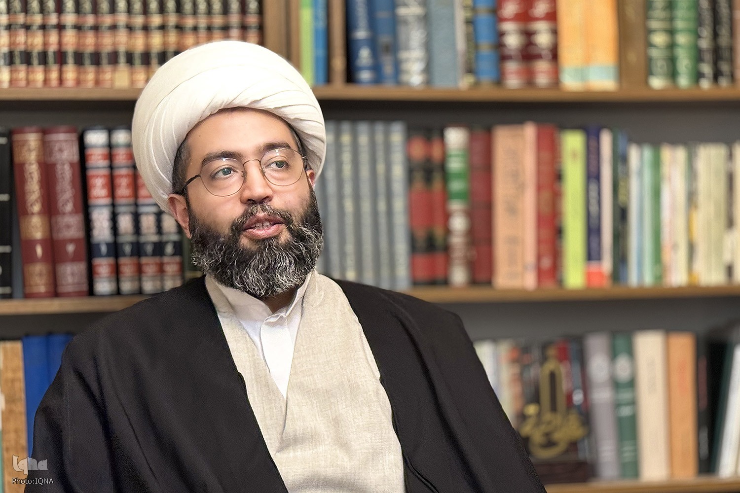پاسخ غدیر به جستجوی بشر برای مسیر نجات
