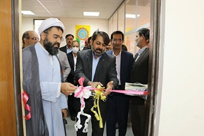 دبیرخانه پنجمین جشنواره ملی شعر نبوی سیستان‌وبلوچستان آغاز به‌کار کرد