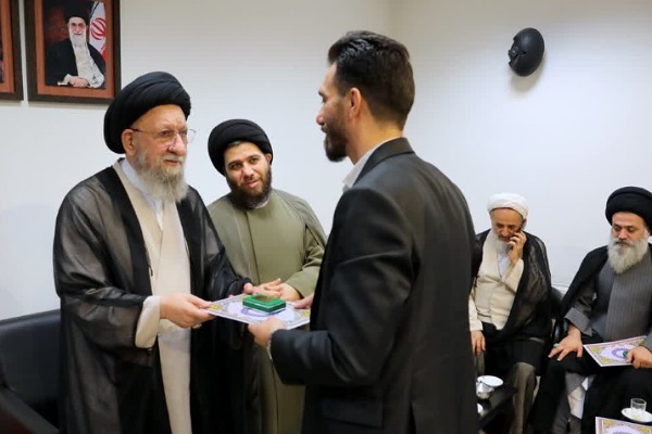 مراسم اعطای احکام به اعضای هیئت اندیشه‌ورز ستاد امر به معروف و نهی از منکر گلستان
