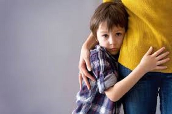 5 توصیه مهم به والدین در مواجهه فرزندانشان با جنگ