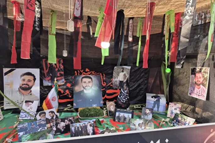 شهدا مایه افتخار ملت ایران‌ هستند