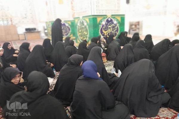 نشست بانوان عرب‌زبان در حرم رضوی با محوریت سیره علوی و فاطمی