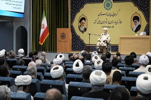 محسن قرائتی، رئیس ستاد اقامه نماز کشور