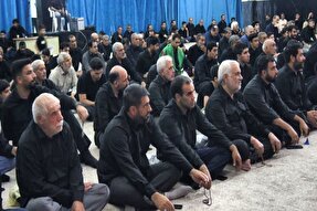 عکس | عزاداری پنجمین شب ماه محرم در حسینیه ثارالله خرم‎آباد