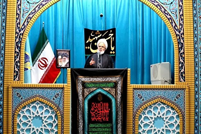 جنایات آمریکا باید در ذهن ملت ایران زنده بماند