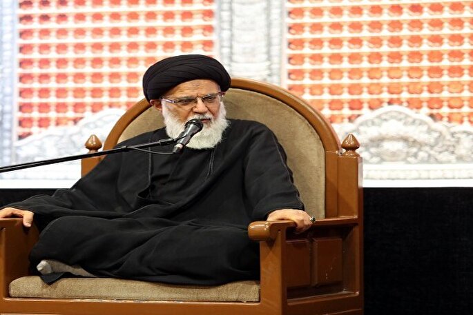 هدف قیام عاشورا بازگرداندن جامعه به مدار توحید بود