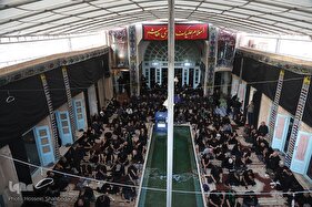 سوگ حسینی در روضه 120 ساله یزد