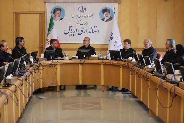 وحدت ملت ایران رمز موفقیت در برابر دشمن است