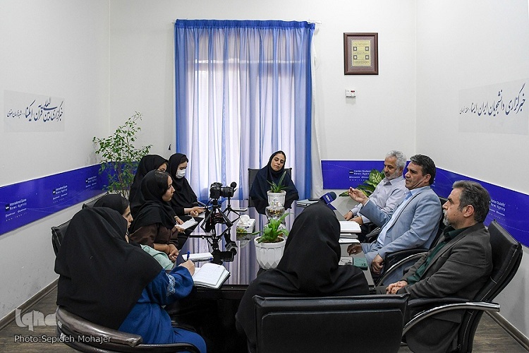 مهدی برجی، مدیرکل بهزیستی خراسان رضوی در تحریریه ایکنا مهدی برجی، مدیرکل بهزیستی خراسان رضوی در تحریریه ایکنا