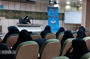 برگزاری کارگاه آموزشی ویژه بانوان برگزیده مسابقات قرآن در یزد