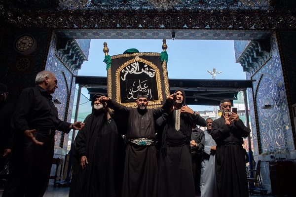 تشییع نمادین پیکر امام سجاد (ع) در کربلا + عکس