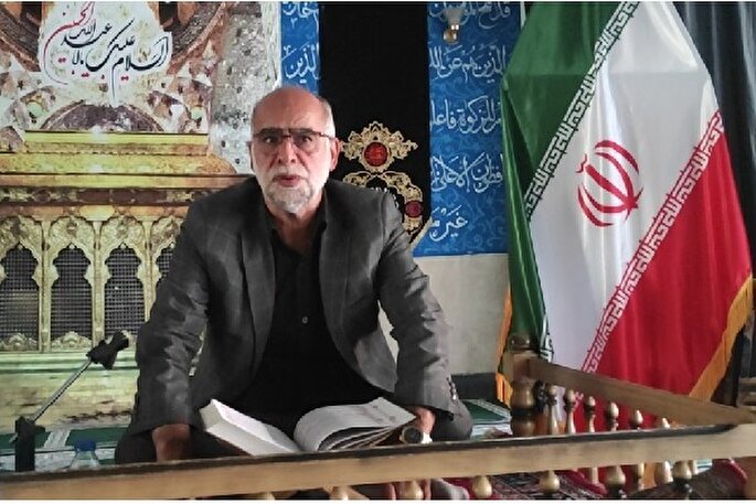 تلاوت سوره نصر با صدای عزت‌الله گوشه‌ای + فیلم