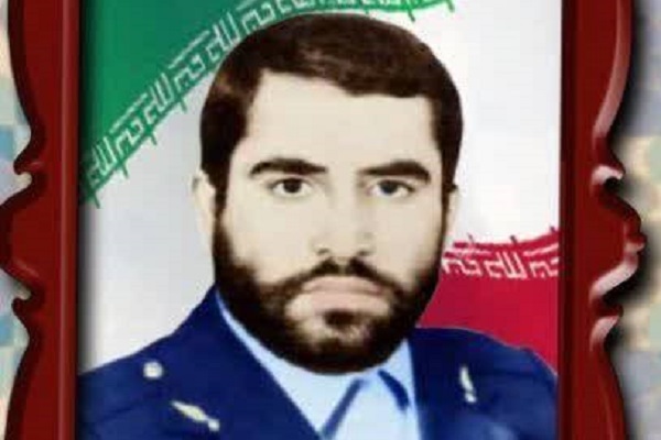 در حال تکمیل / فرزندان شهدا مسیر زندگی را با چراغ پدر طی می‌کنند + صوت