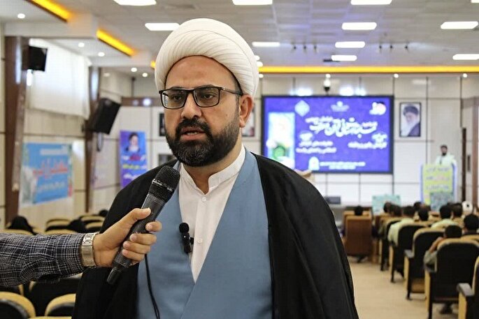 رقابت ۴۰۰ نفر از کارکنان و خانواده‌های پلیس خراسان‌جنوبی در مسابقات قرآن