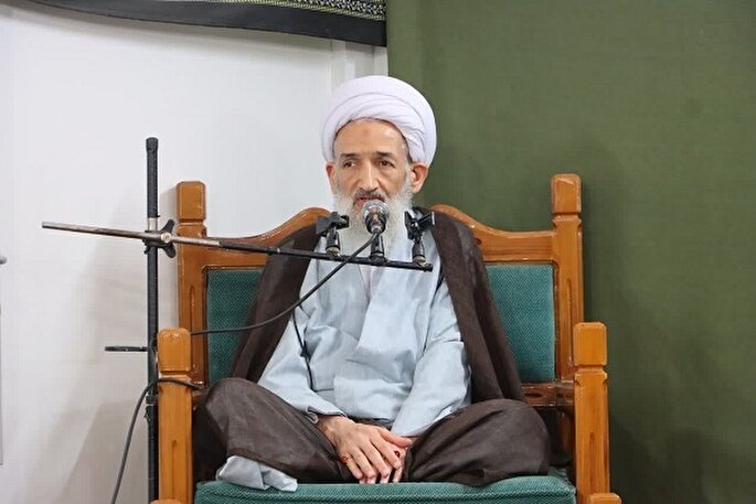 قیام حسینی منشأ عزت و انسجام امت اسلامی است