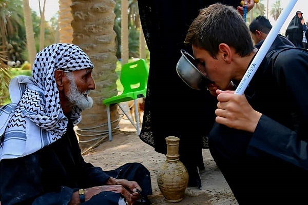 حضور ۱۴۱ زائر در اربعین با سن بالای ۹۰ سال