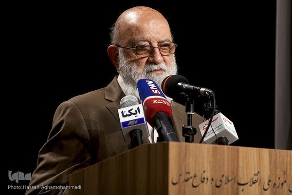 مهدی چمران رئیس شورای شهر تهران باقی ماند