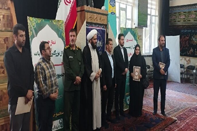 تجلیل امام جمعه سرعین از خبرنگار ایکنا