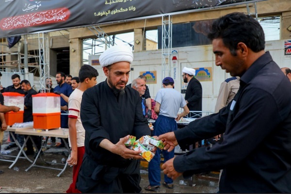 برگزاری برنامه‌های قرآنی برای زائران اربعین در نجف