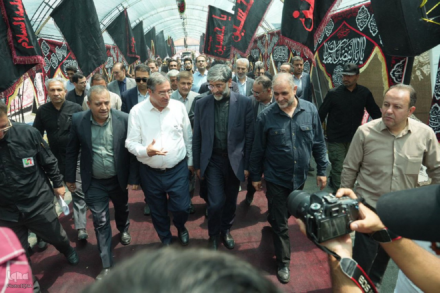 بازدید استاندار آذربایجان‌غربی از روند ارائه خدمات به زائران اربعین حسینی‎