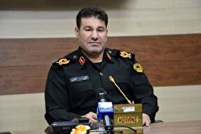 نیروهای مسلح با جان خود از ولایت و انقلاب پاسداری می‌کنند