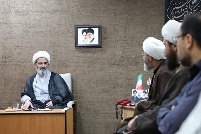 نماز جمعه تبیین‌کننده مواضع نظام اسلامی است