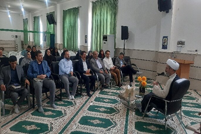 رسانه‌ها در مسیر تعالی و اصلاح امور باشند