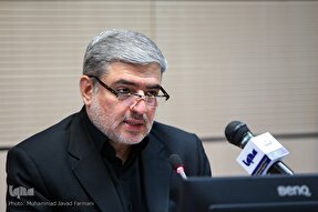 تمسک به قرآن در هفته وحدت پررنگ‌تر شود