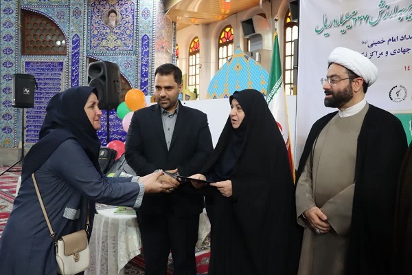 ارسالی // مهمترین و تنهاترین راهکار برای قطع  چرخه فقر فرهنگ سازی است