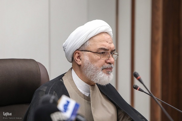 حجت الاسلام والمسلمین حمیدرضا ارباب سلیمانی، معاون وزیر و رییس مرکز عالی قرآن