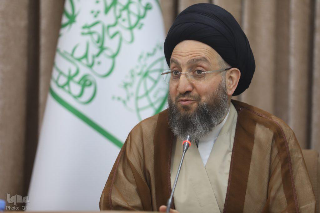 سید عمار حکیم در جمع اعضای جامعه مدرسین حاضر شد