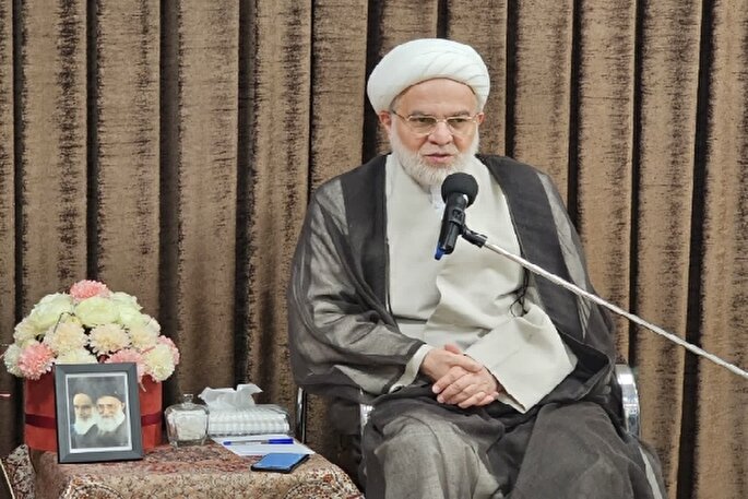 پادکست | عدم دلبستگی به دنیا از منظر امام سجاد (ع)