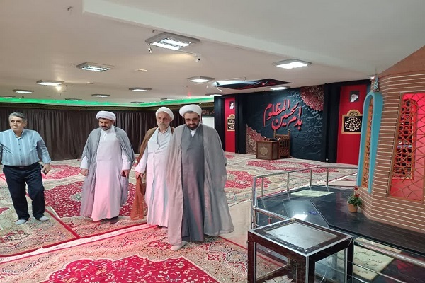 توزیع ۳۱۳ بسته تحصیلی در آمل همزمان با هفته وقف توزیع ۳۱۳ بسته تحصیلی در آمل همزمان با هفته وقف
