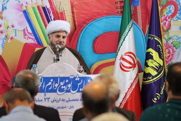 ا آیت‌الله محسن کازرونی، رئیس هیئت امنای کمیته امدادامام(ره) کشور