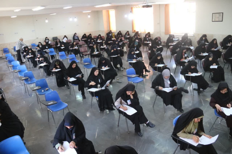 مرحله استانی بخش معارفی چهل‌وهشتمین مسابقات قرآن اوقاف در اصفهان