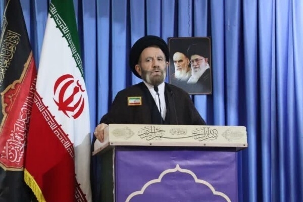حجت‌الاسلام والمسلمین سیداحمدرضا شاهرخی، نماینده ولی‌ فقیه در لرستان و امام جمعه خرم‌آباد