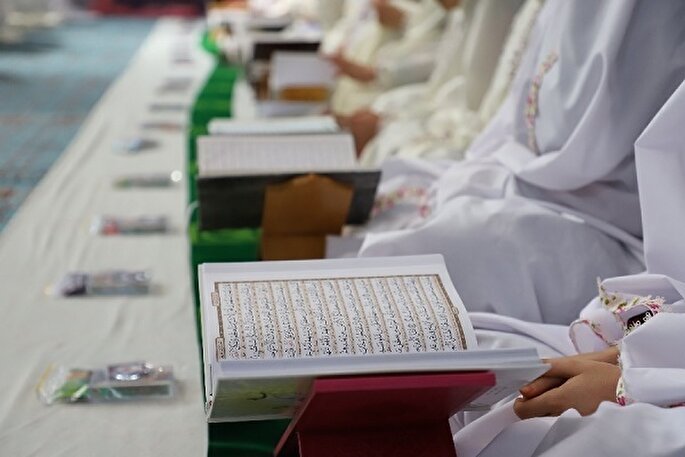 اجرای محافل انس با قرآن در مدارس خرم‌دره