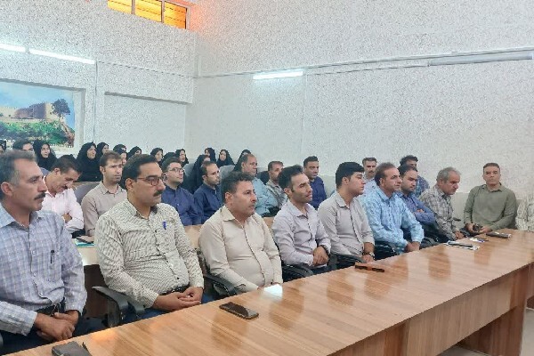 برگزاری کارگاه‌های تخصصی نماز با حضور اساتید کشوری در لرستان
