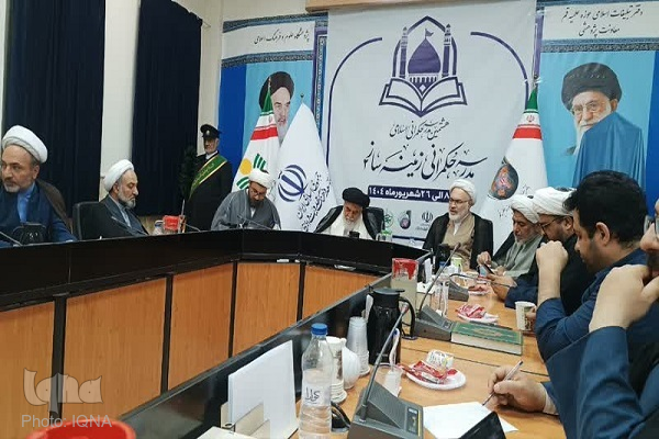 نجف لکزایی، عضو هئیت علمی دانشگاه باقرالعلوم (ع) نجف لکزایی، عضو هئیت علمی دانشگاه باقرالعلوم (ع)