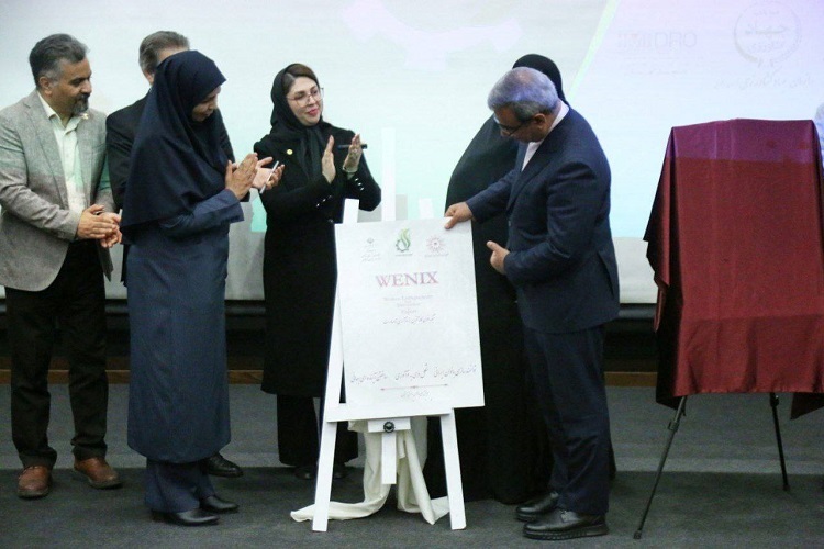 بانوان کارآفرین پیشران حضور زنان تحصیل‌کرده در اشتغال پایدار هستند